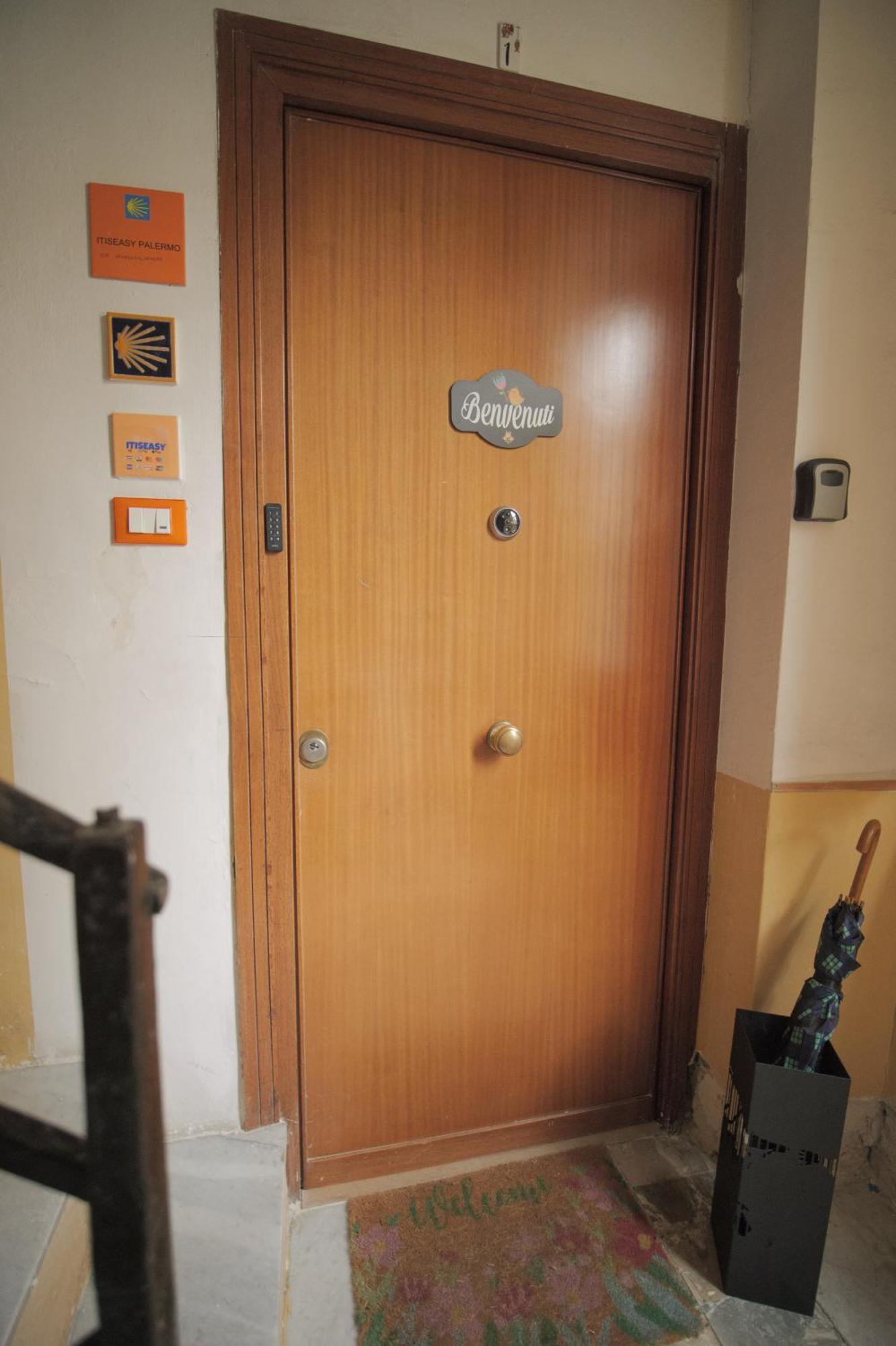 Itiseasy Palermo 1 E 2 Private Apartments Eksteriør billede
